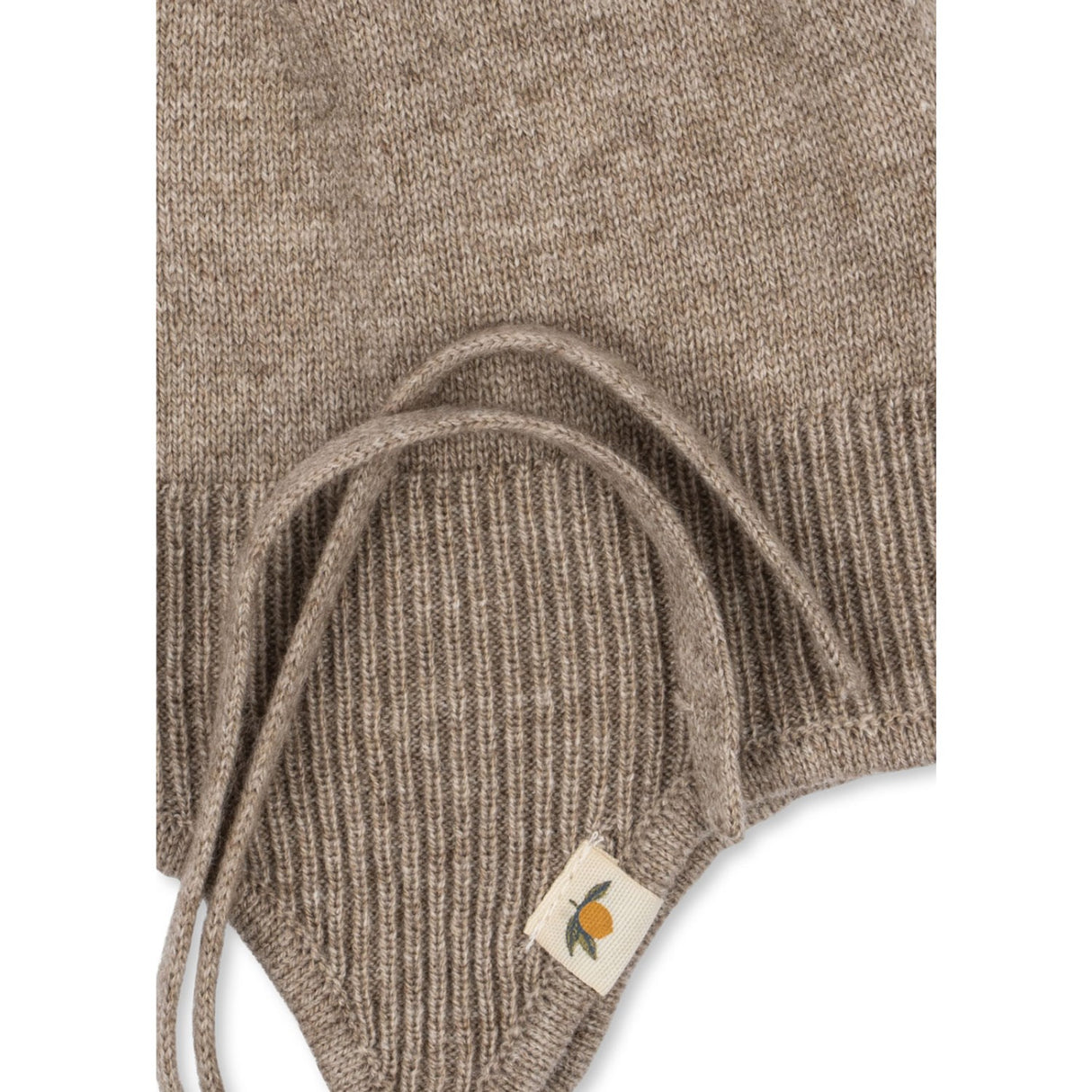 Konges Sløjd Light Brown Mattou Strik Hjelm