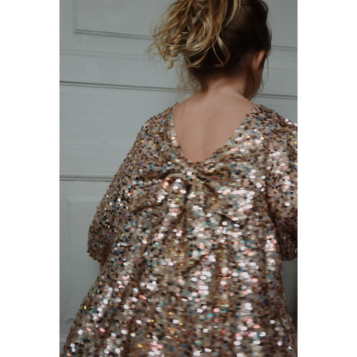 Konges Sløjd Gold Glitter Lila Sequins Sløjfe Kjole