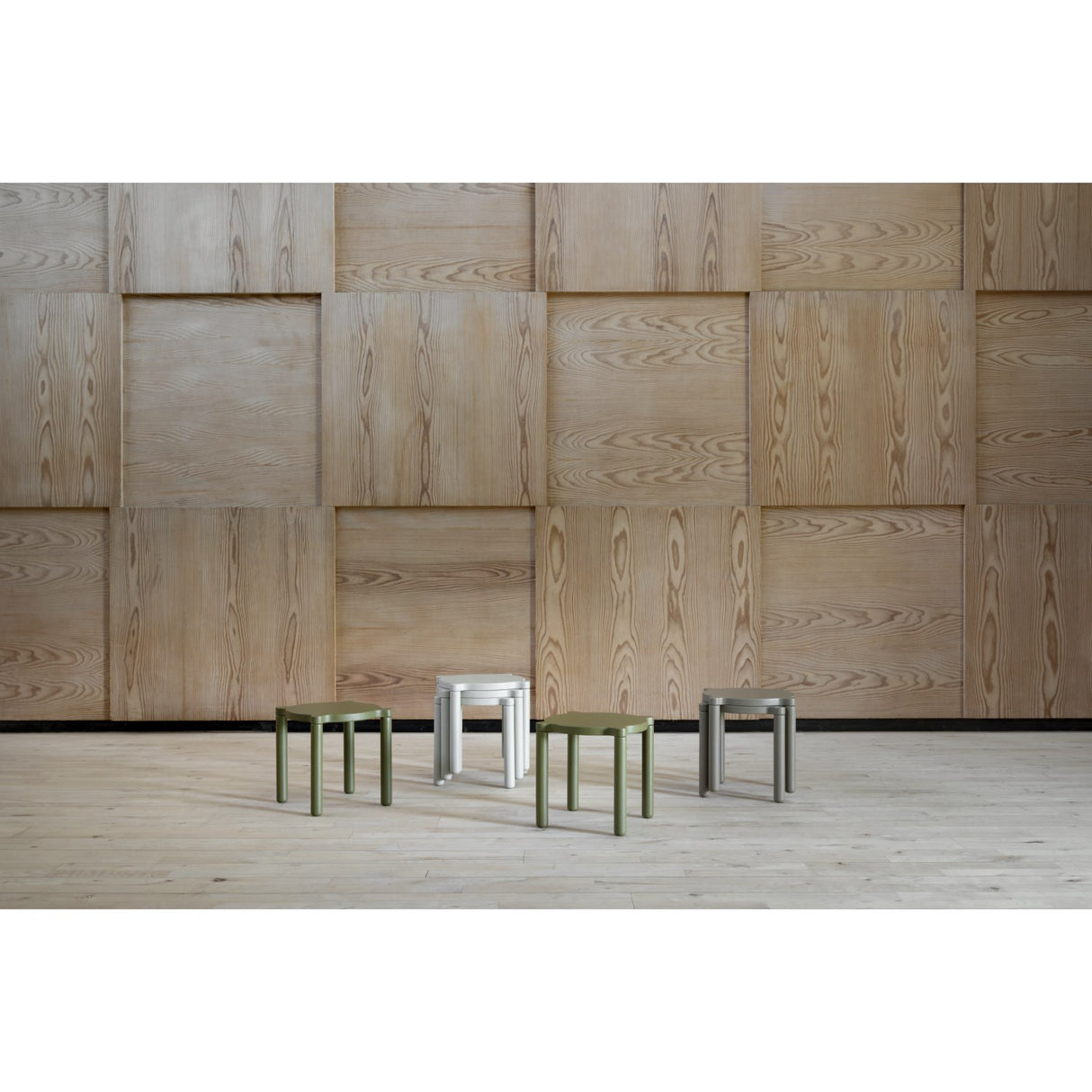 by KlipKlap Sand-Grey Stacking Skammel