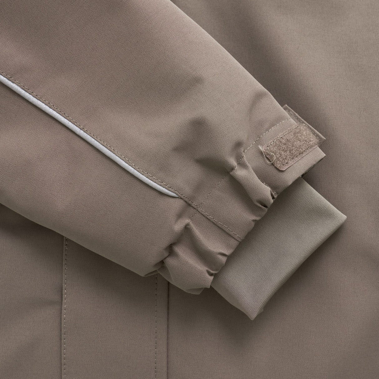 En Fant Fungi Flyverdragt W. Fake Pels