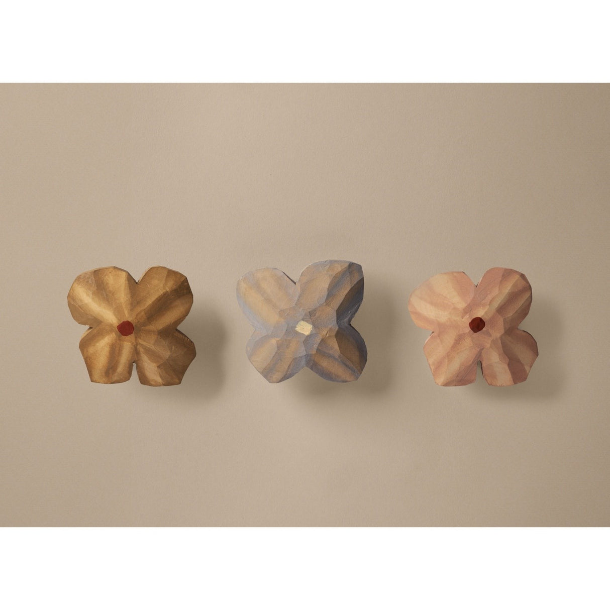 Ferm Living Multi Poesie Håndskåret Magneter 3-Pak