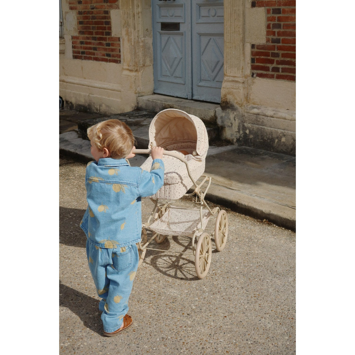 Konges Sløjd Fairy Etoile Sangria Tyl Dukke Klapvogn