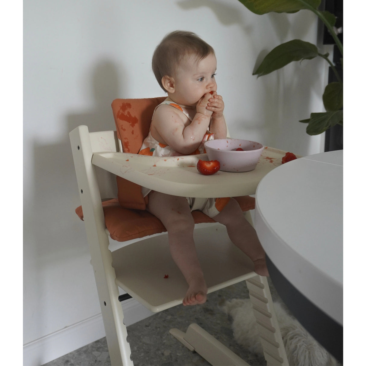 Stokke® Vanilla White Tray