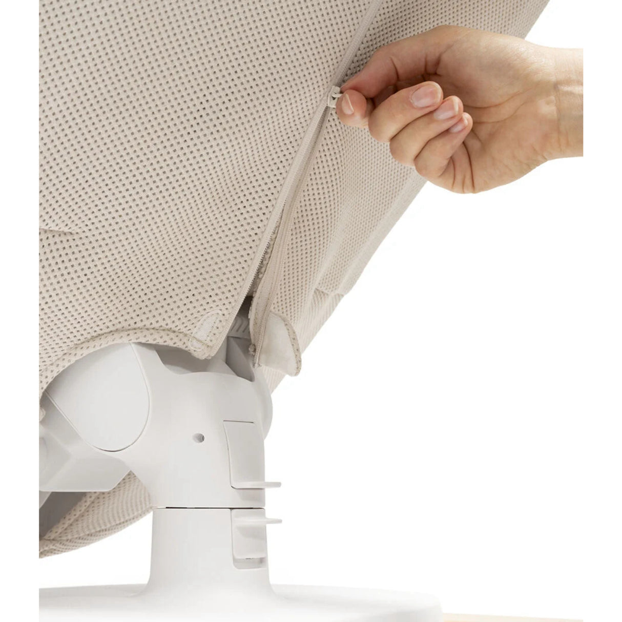 Stokke® Yoga™ Baby Bouncher Light Sand