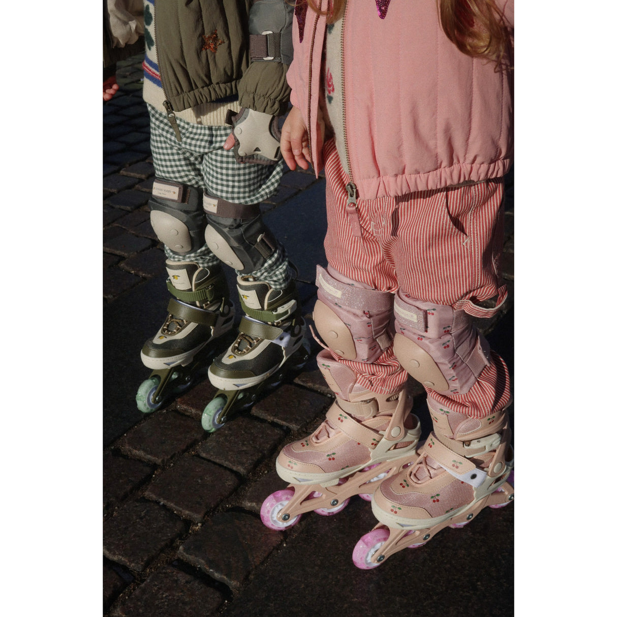 Konges Sløjd Cherry Blush Light Up Roller Skates