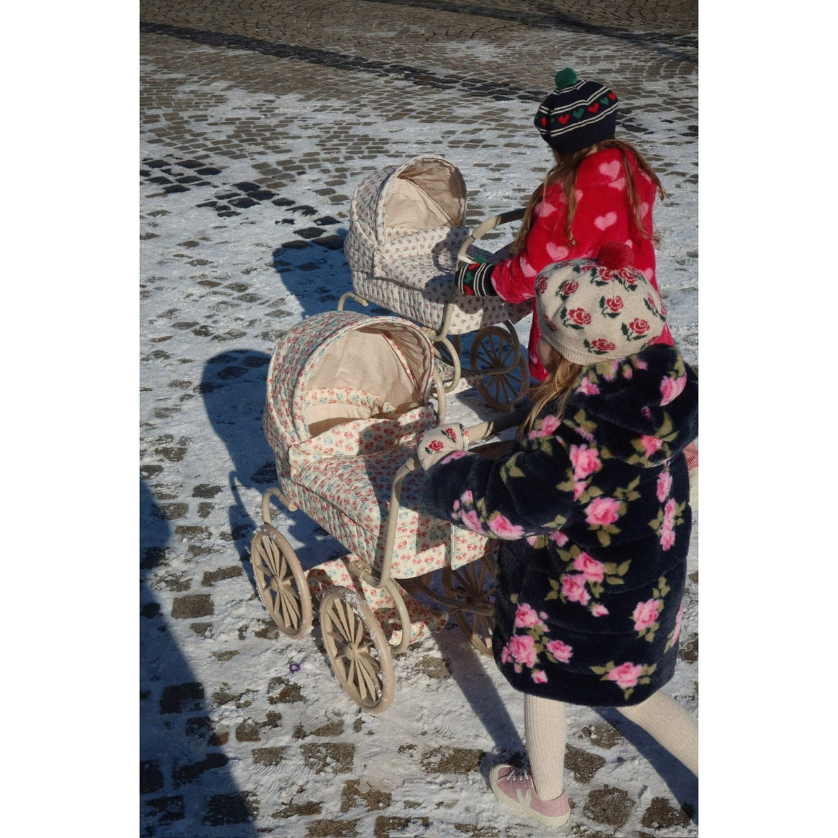 Konges Sløjd Lumina Minnie Dukke Klapvogn