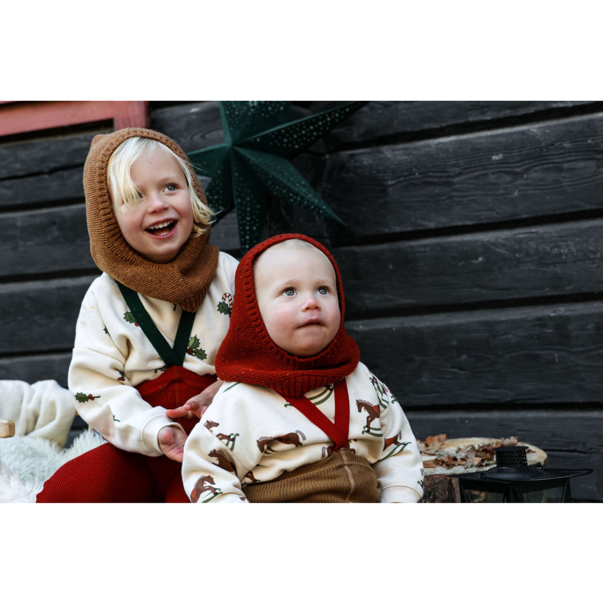 Silly Silas Maple Leaf With Dark Forest Green Footless Strømpebukser Christmas Edition