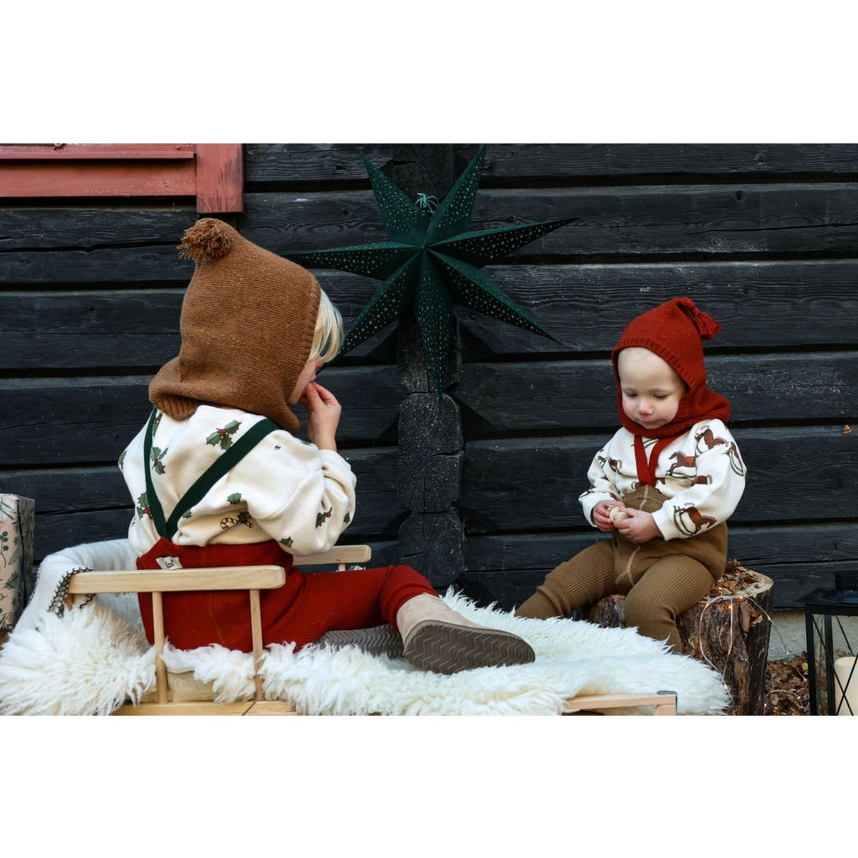 Silly Silas Maple Leaf With Dark Forest Green Footless Strømpebukser Christmas Edition