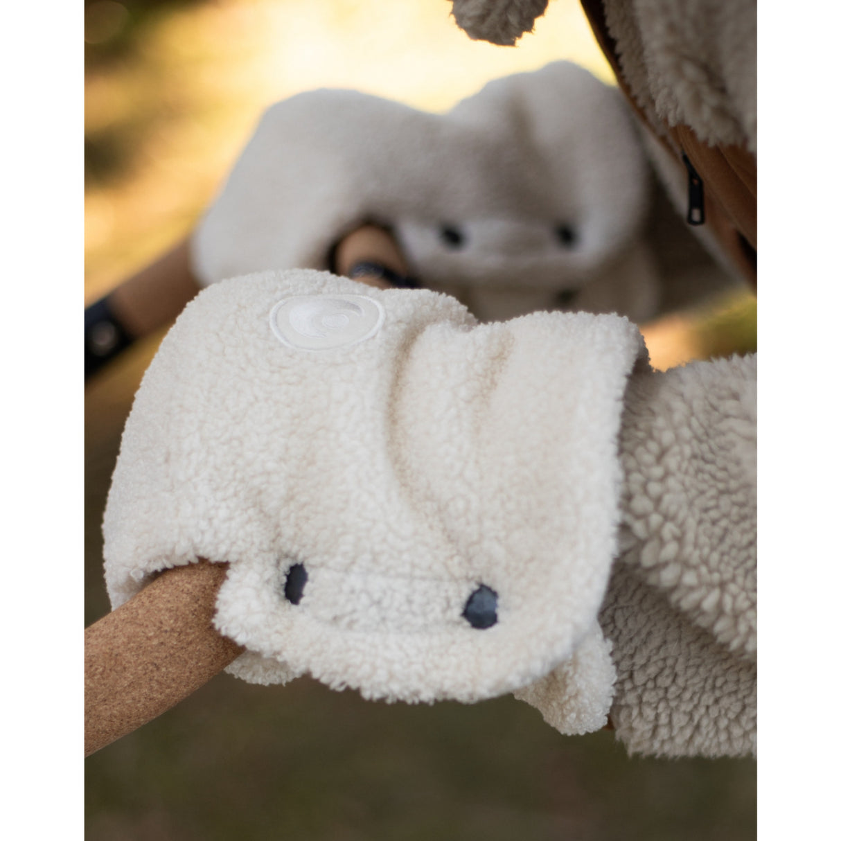 Easygrow Ivory Handmuff Bamse