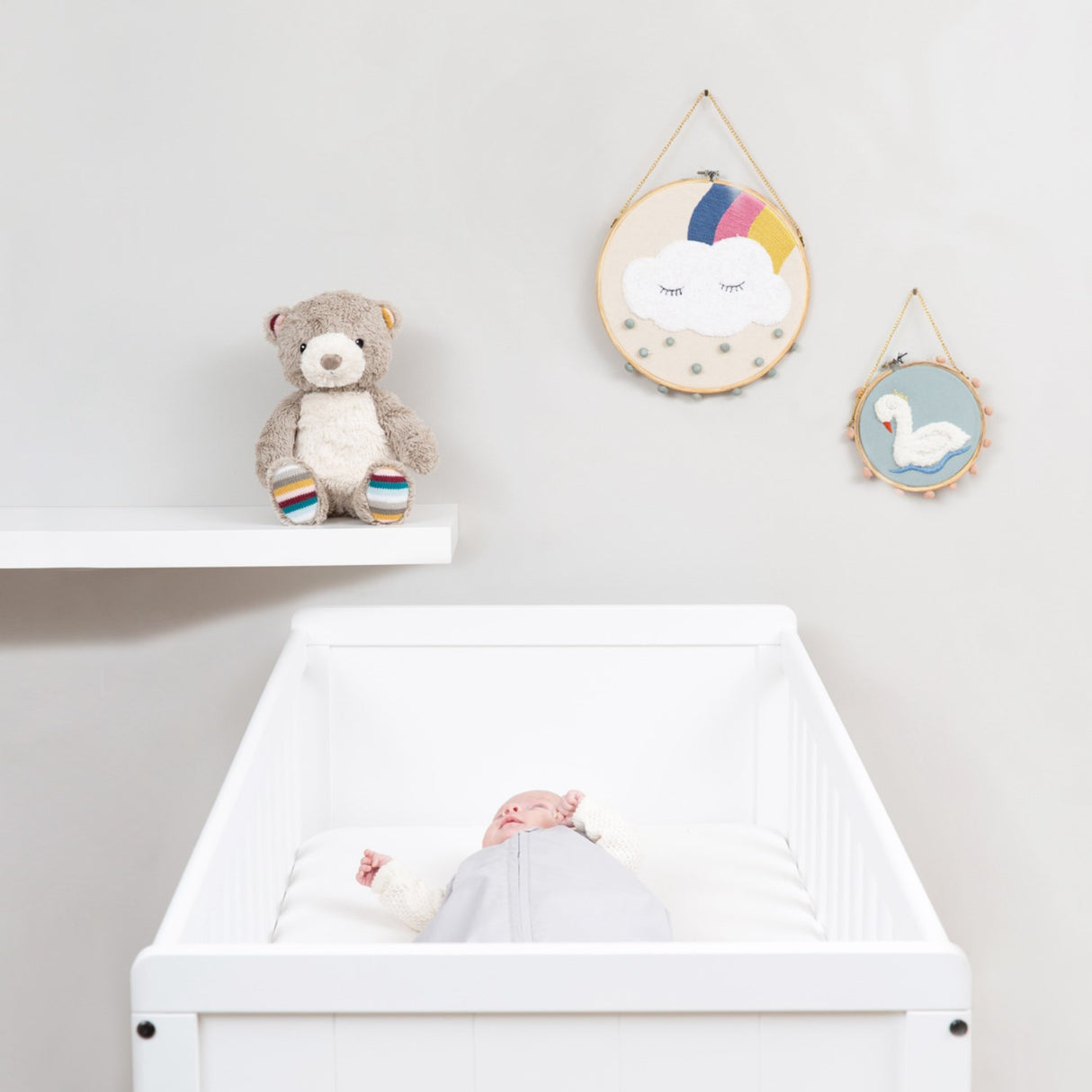 Zazu Beige Bruno The Bjørn Sleep Shusher