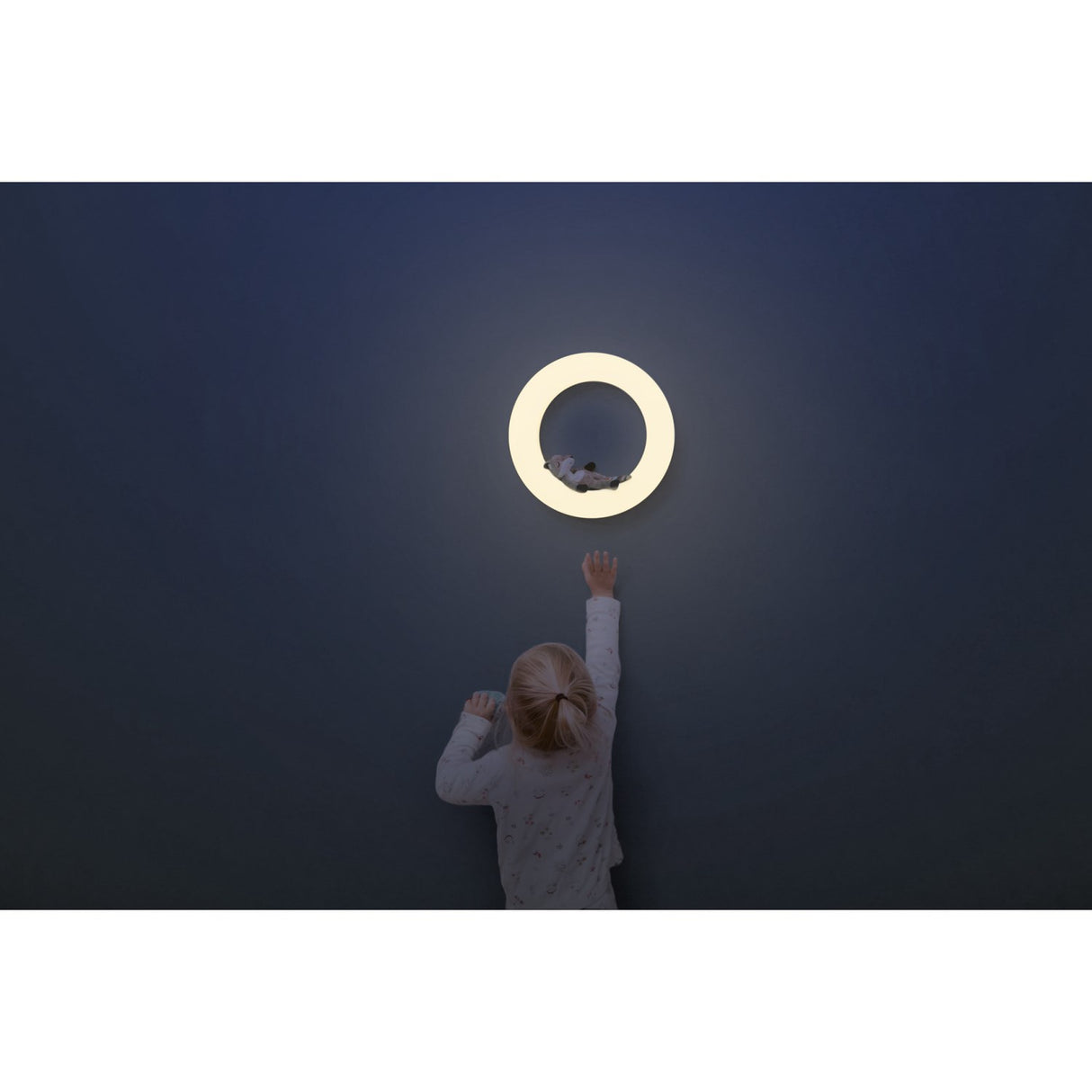 Zazu White Wall Light