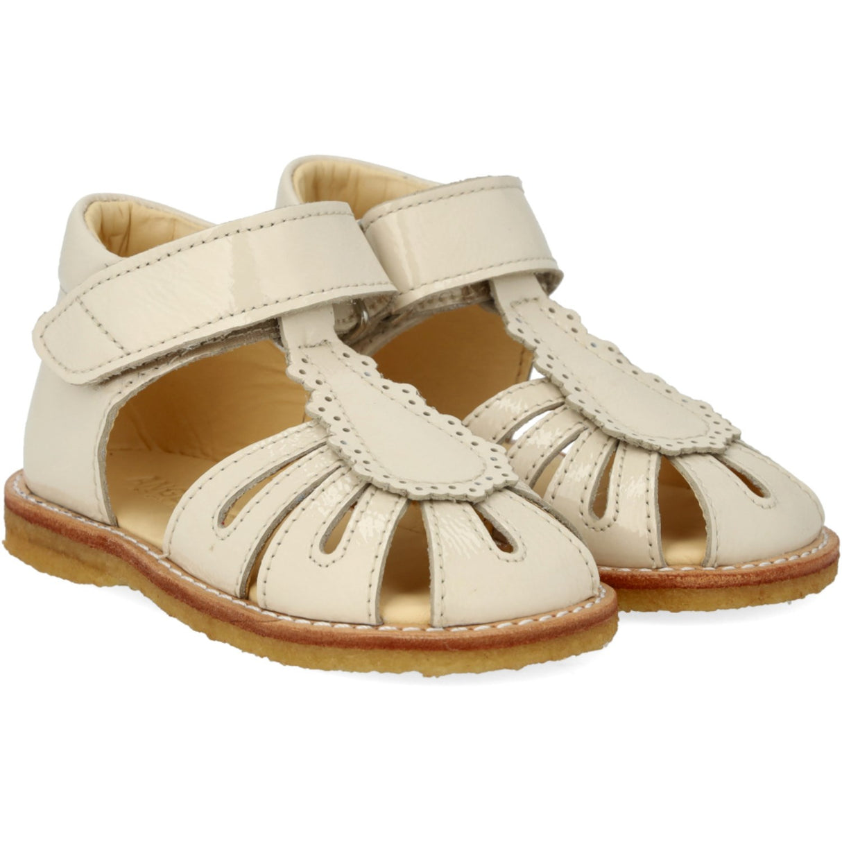 Angulus Buttermilk Begynder Sandal Med Velcrolukning