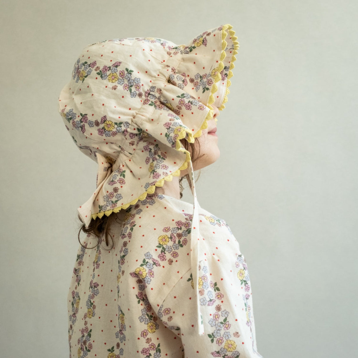 That's Mine Shell Fleur Hilda Hue