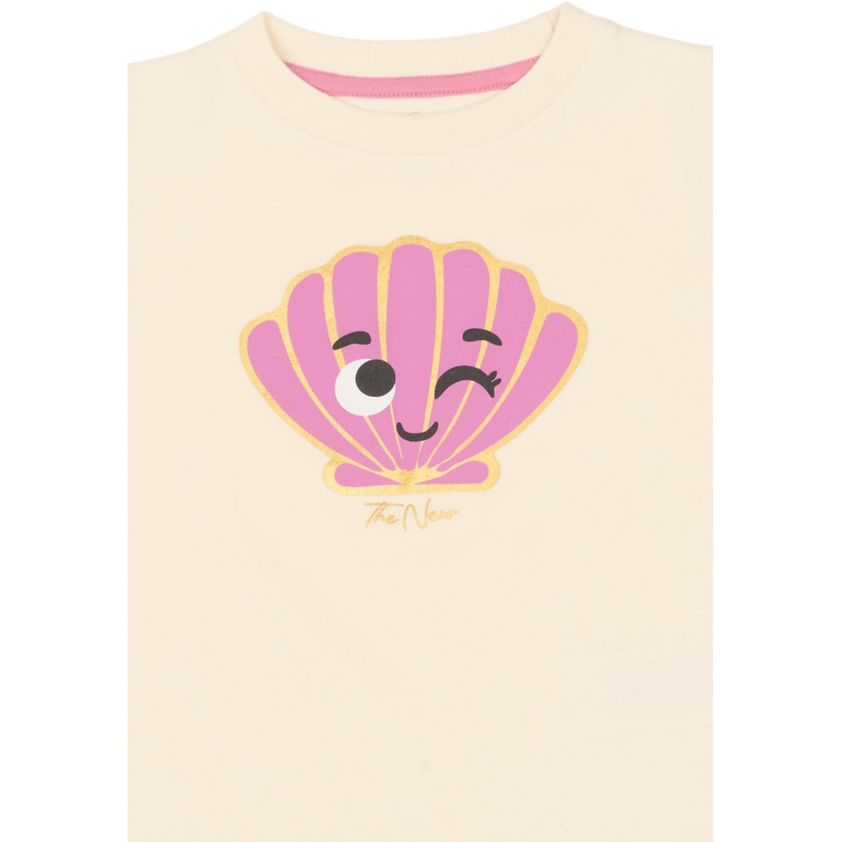 THE NEW Siblings Gardenia Tnsttallulah S_S Tee