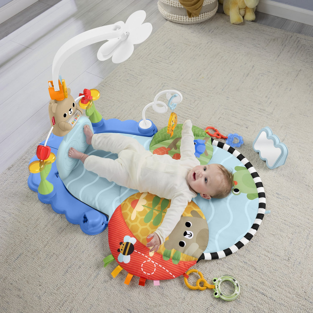 Fisher-Price® Nyfødt Spark & Sving Gym