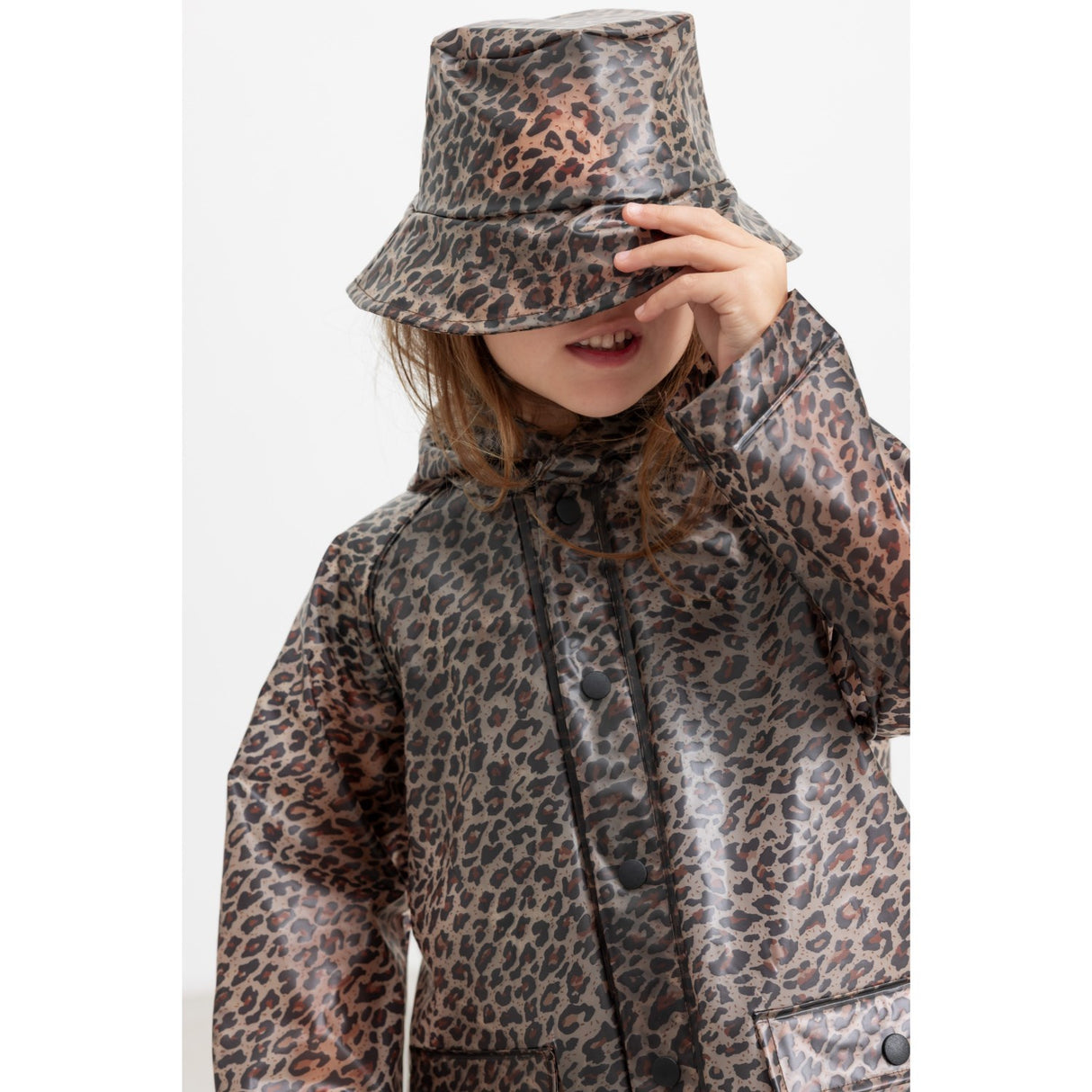 MarMar Rain Brown Leo Arida