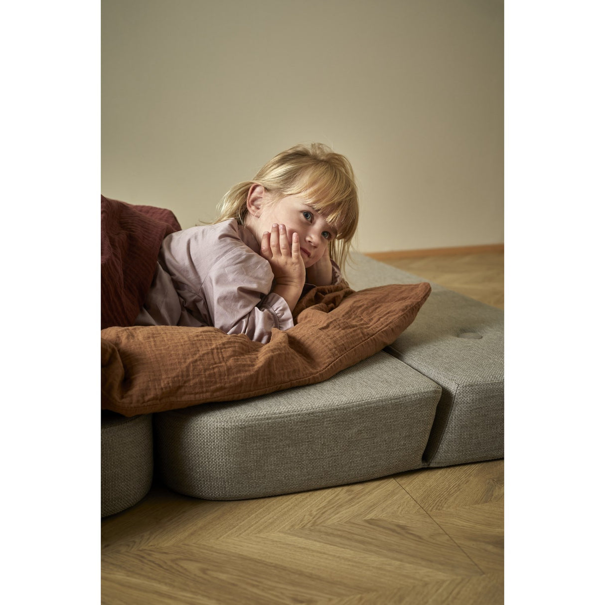 by KlipKlap Camel Brown Sengetøj