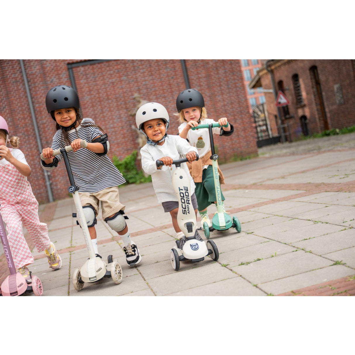 Scoot and Ride Rose Highwaykick 3S