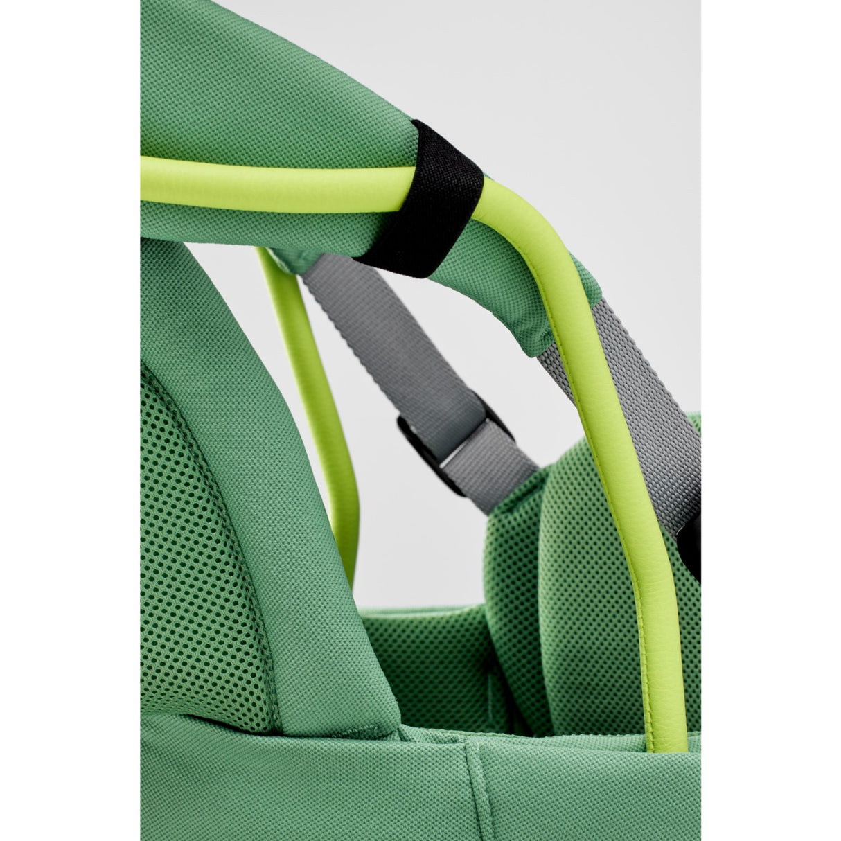 Nimbel Mineral Green Carrier