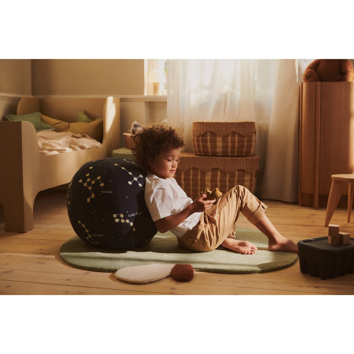 Ferm Living Dark Blue Stjernebillede Puf