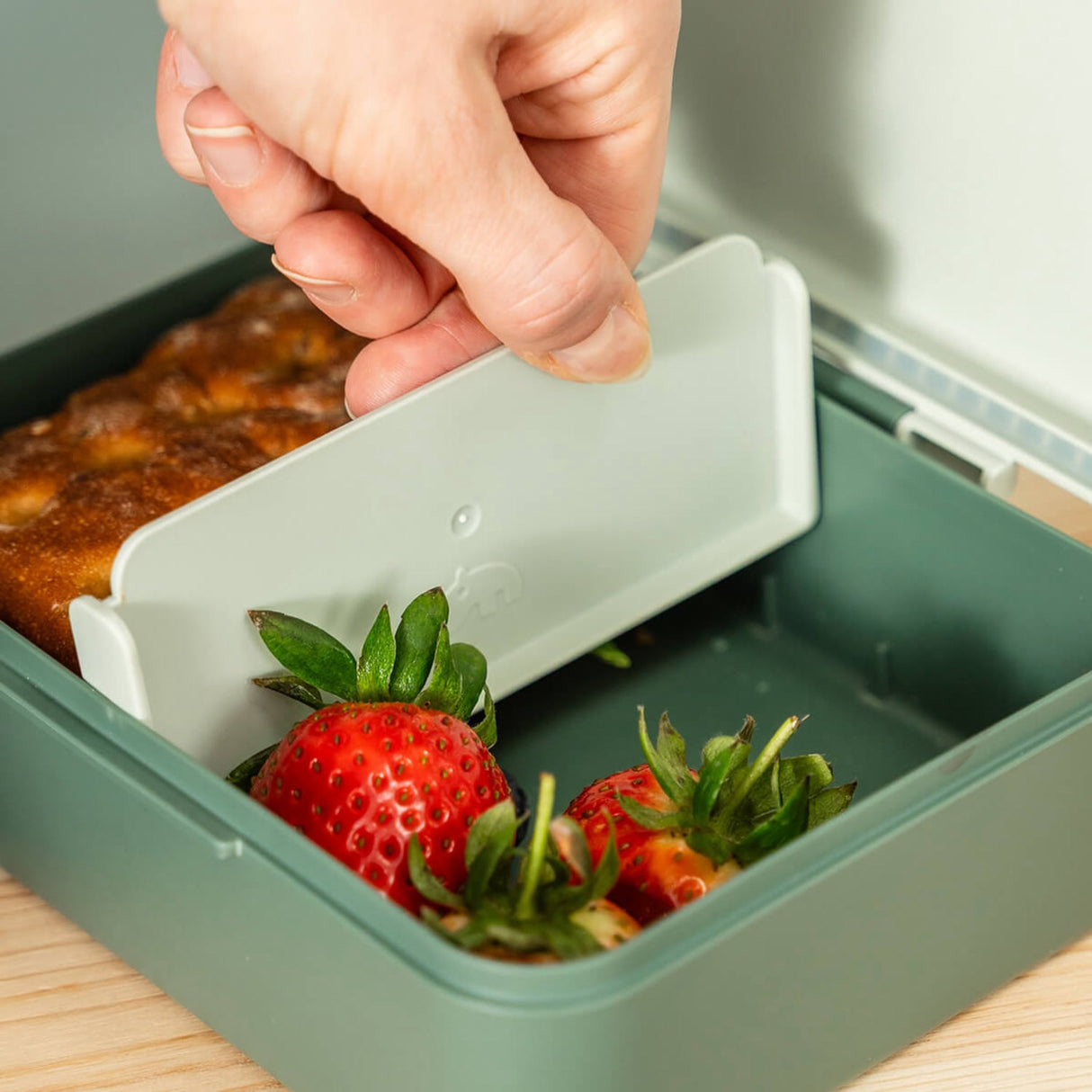 DonebyDeer Green Tiny Trails Lunch Æske Med Divider