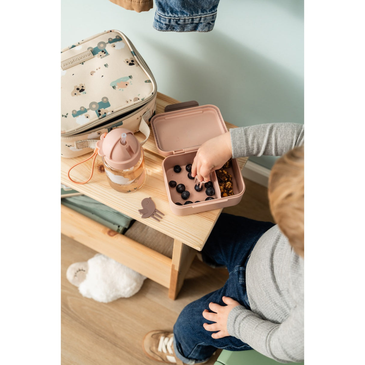 DonebyDeer Powder Tiny Farm Tiny Madkasse Med Snack Picks