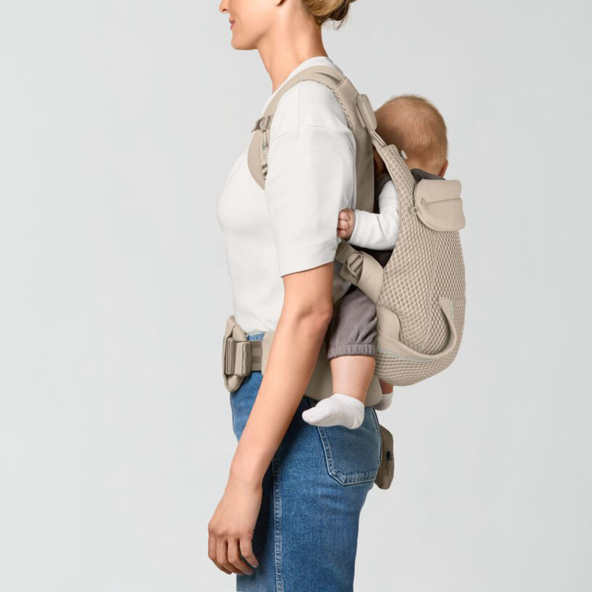 Cybex Laya Bæresele Almond Beige
