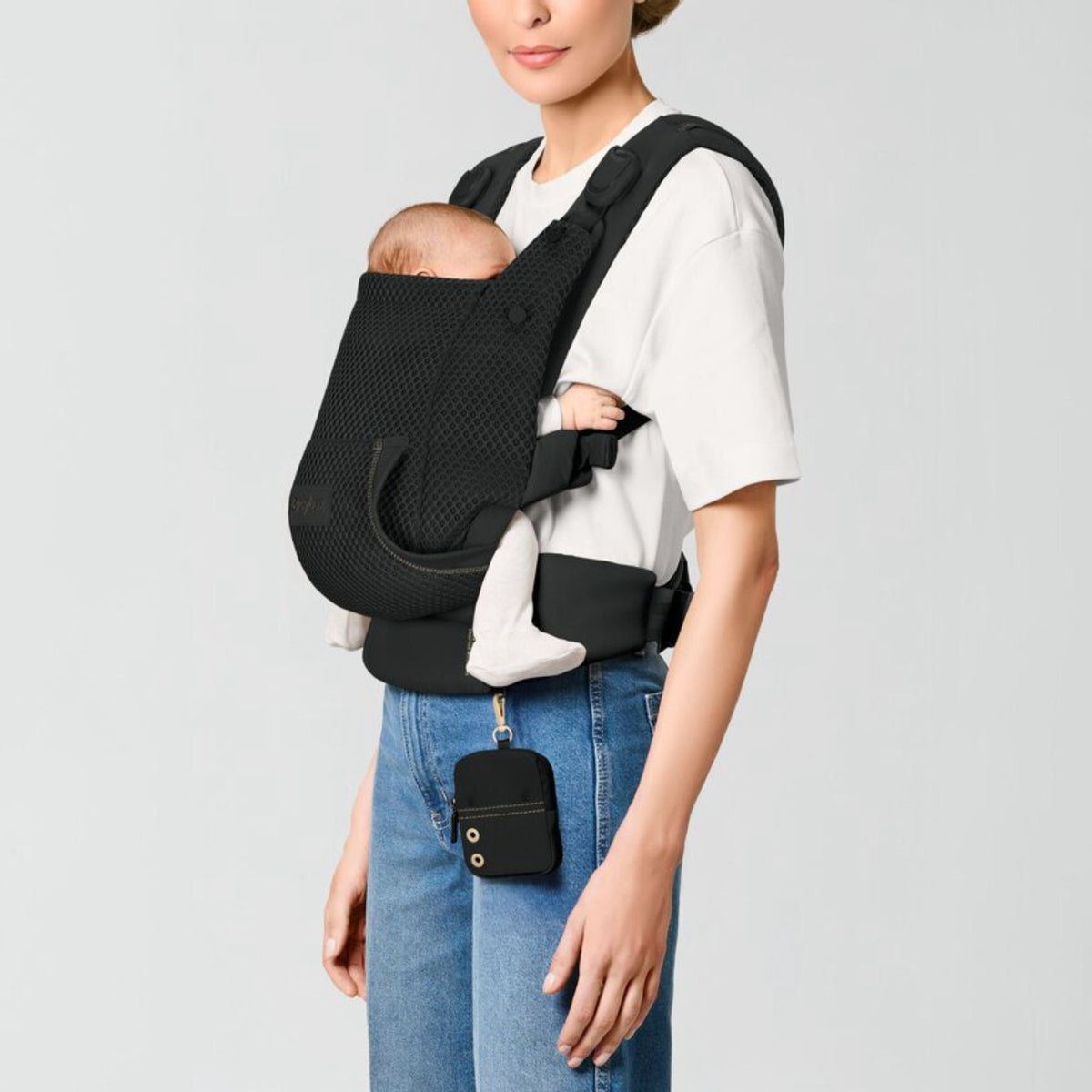 Cybex Laya Bæresele Magic Black