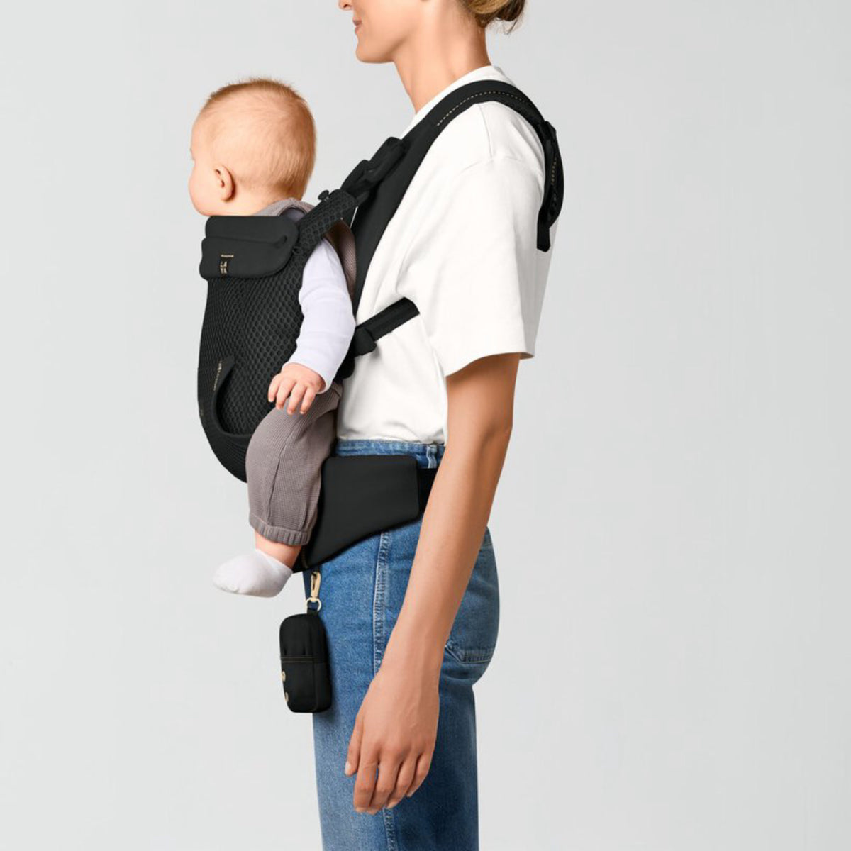 Cybex Laya Bæresele Magic Black
