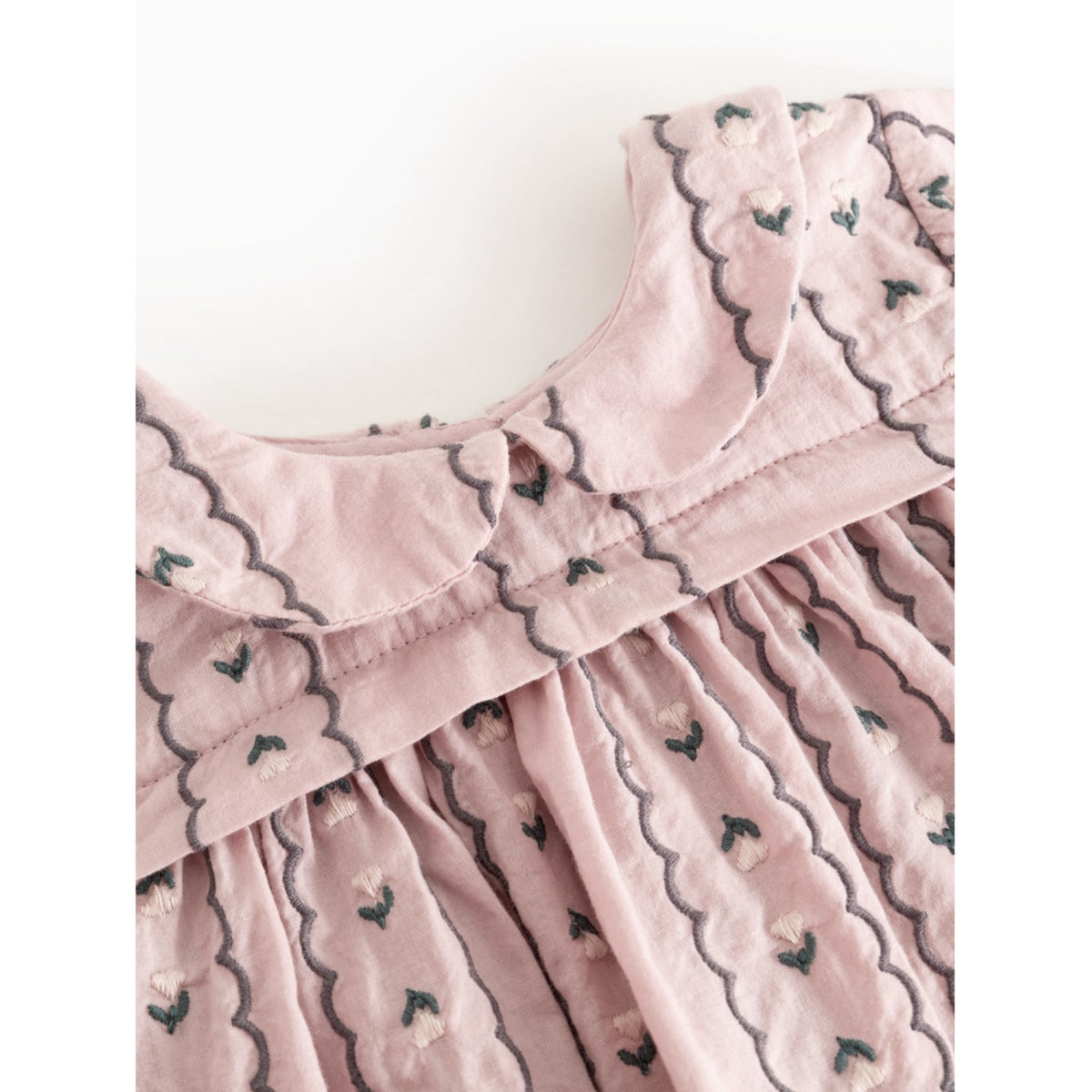 MarMar Light Embroidery Dusty Purple Bloom Tora Bluse