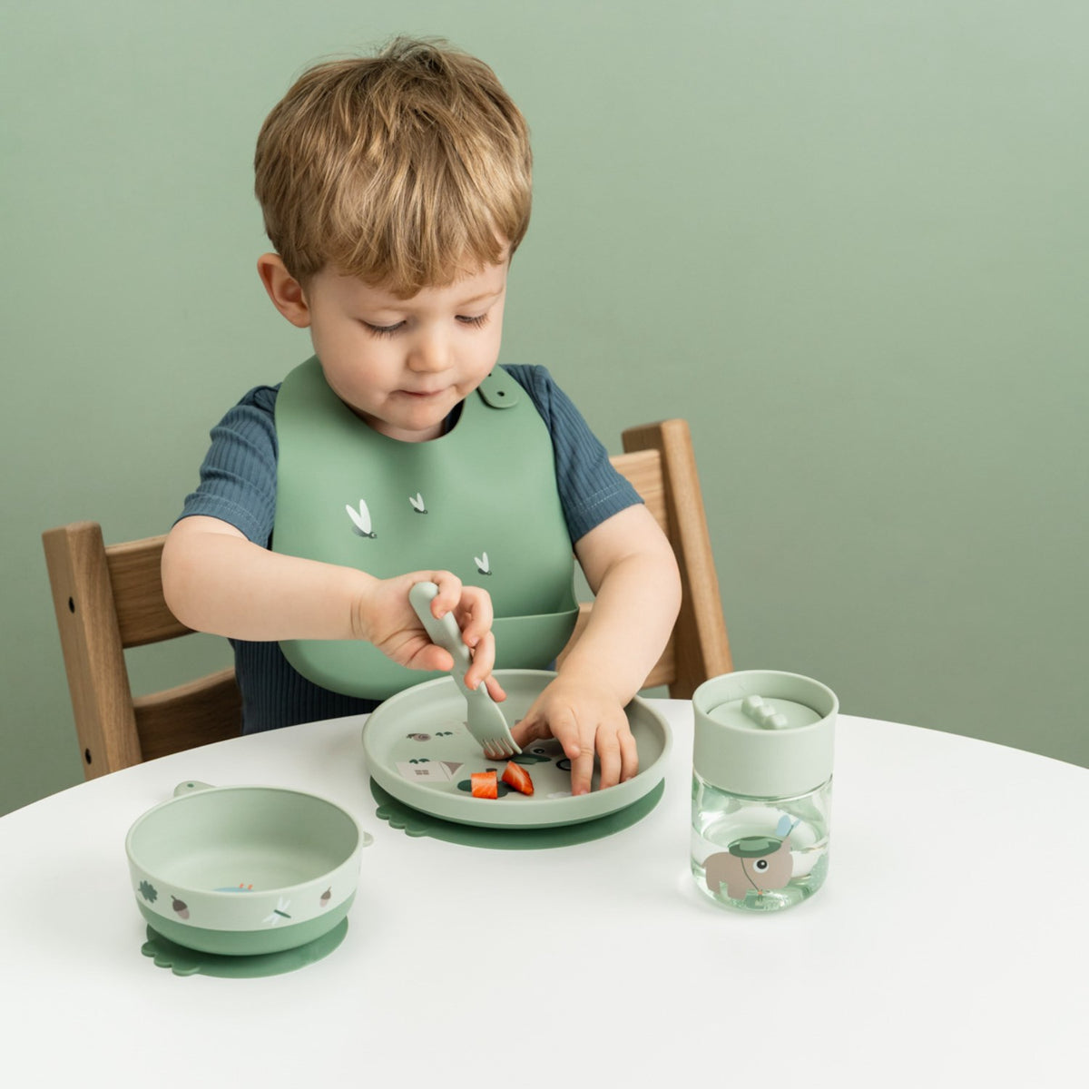 DonebyDeer Green Tiny Trails Foodie Dinner Sæt Med Kop