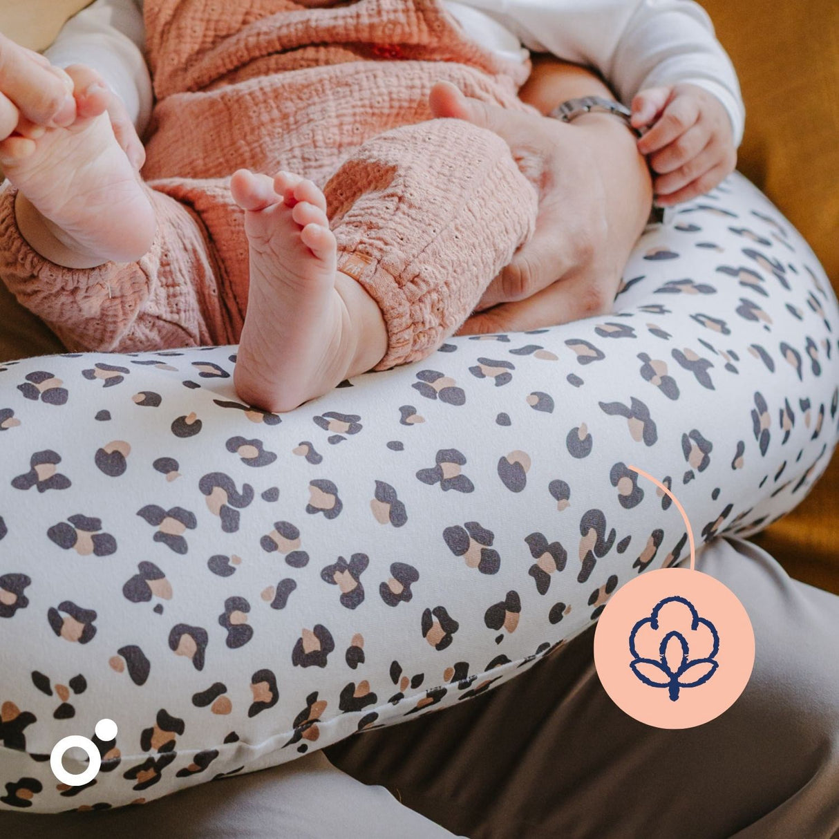 Doomoo Leopard Nursing & Pregnancy Pude