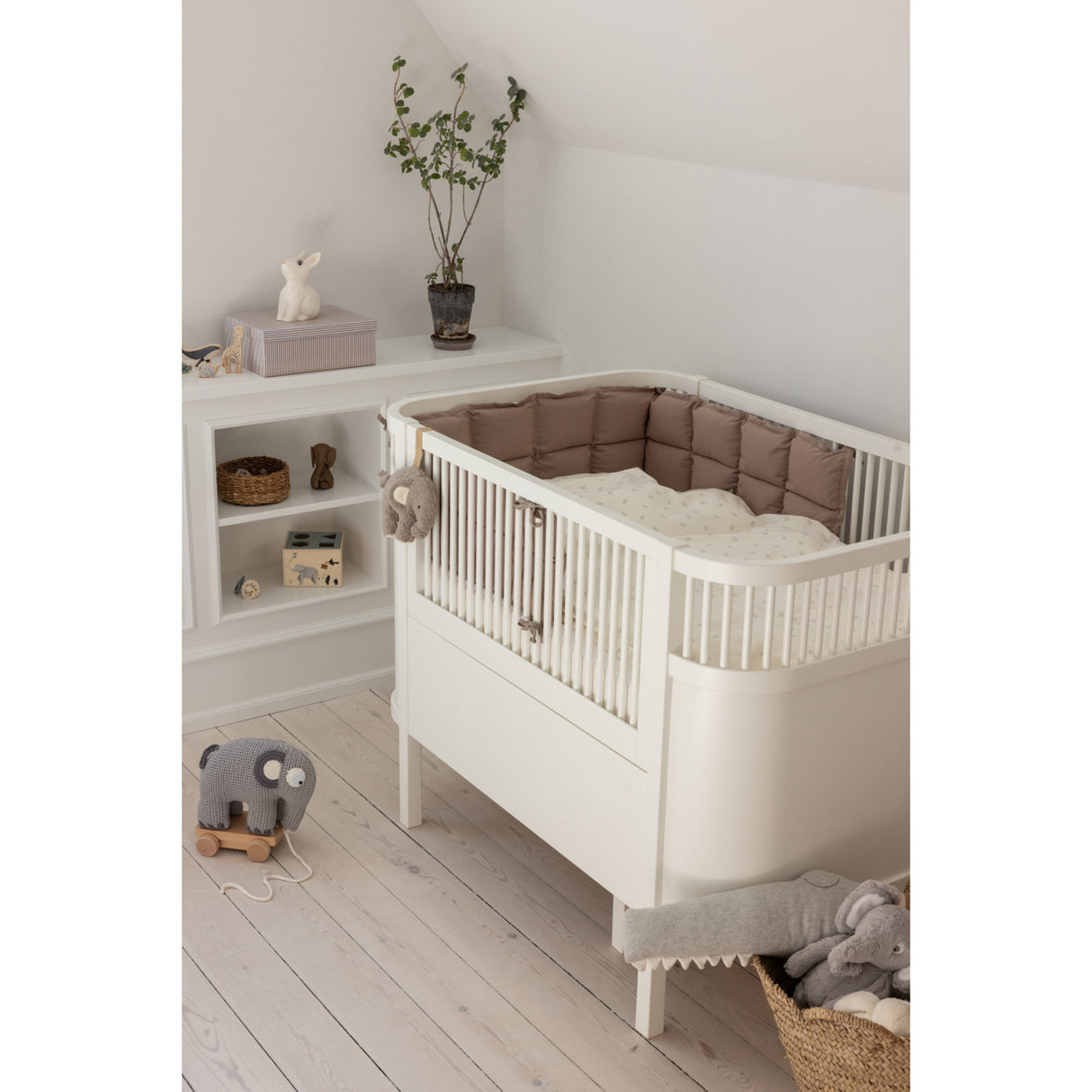 Sebra Jetty Beige Baby Sengerand Kapok Halv Længde