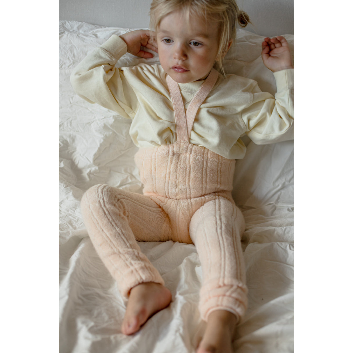 Silly Silas Granny Bamse Footless Strømpebukser Med Braces Silky Peach