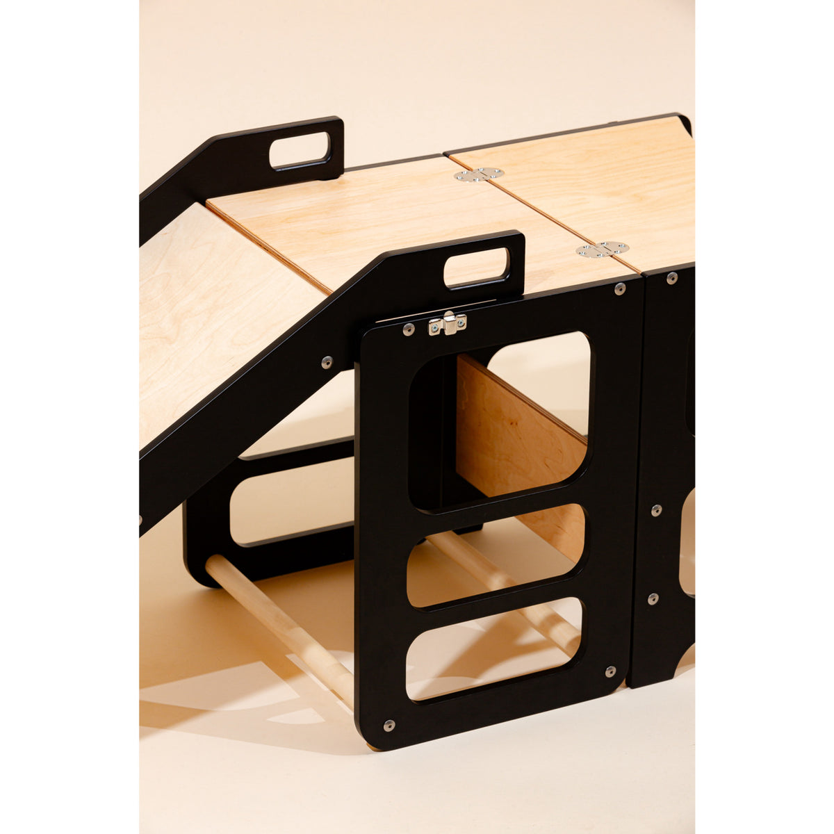 Duck Woodworks Black Foldbar EC Køkken Læringstårn Med Rutsjebane