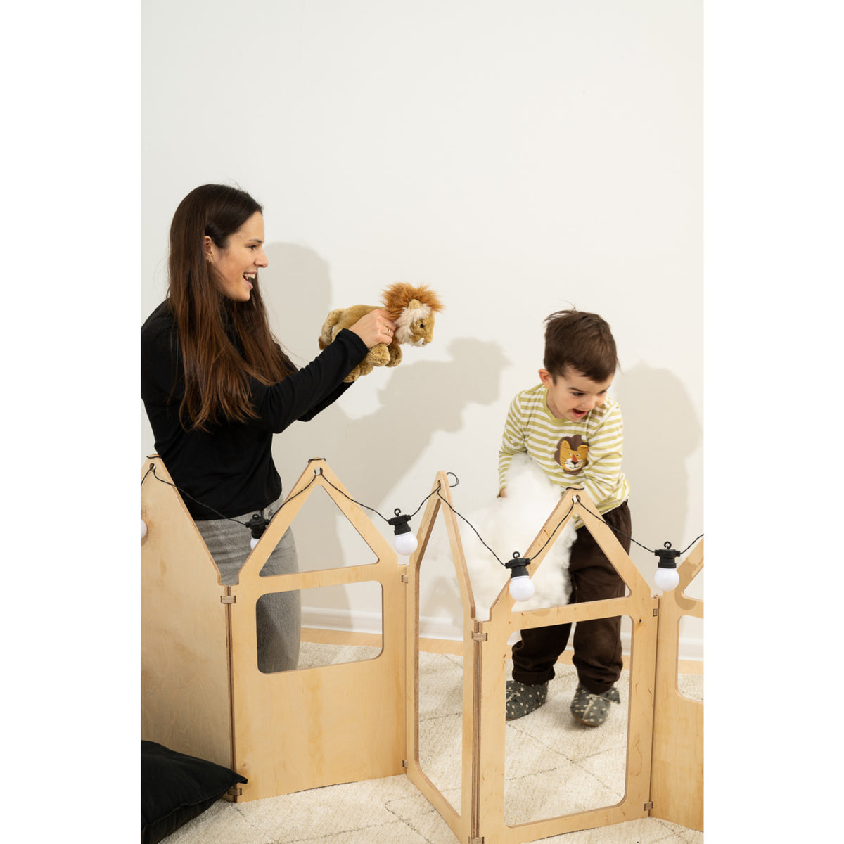Duck Woodworks Natural Zig Zag House Plus