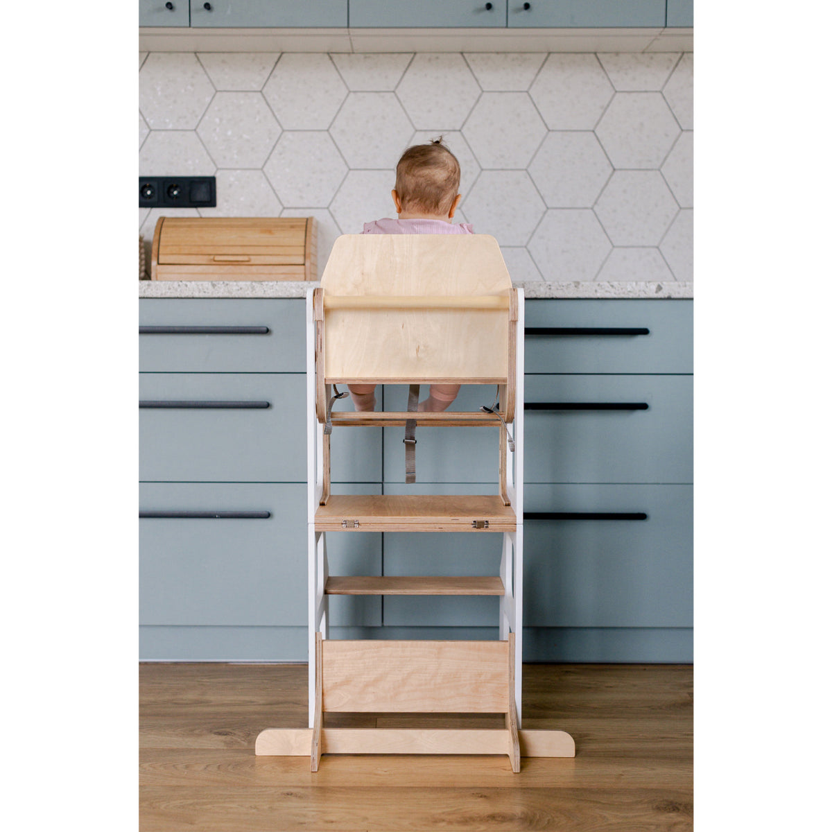 Duck Woodworks White Foldbar EC Køkken LæringstårnMed Højstol Addon Sæt
