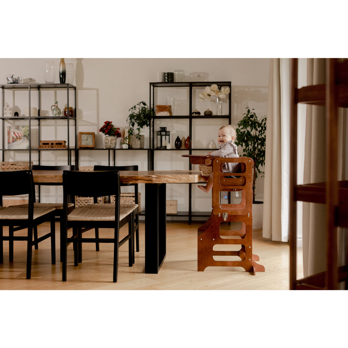 Duck Woodworks Honey Glaze Foldbar Køkken Læringstårn Stained Med Højstol Addon Sæt