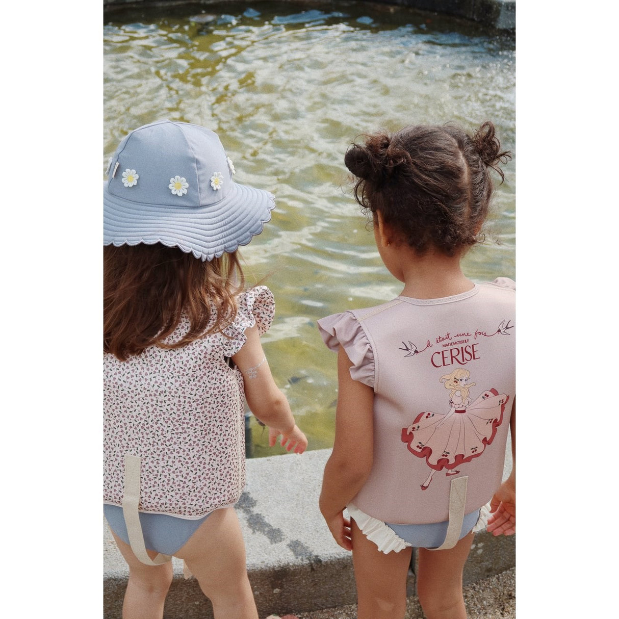 Konges Sløjd Neoprene Svømmevest Frill Milk Tank