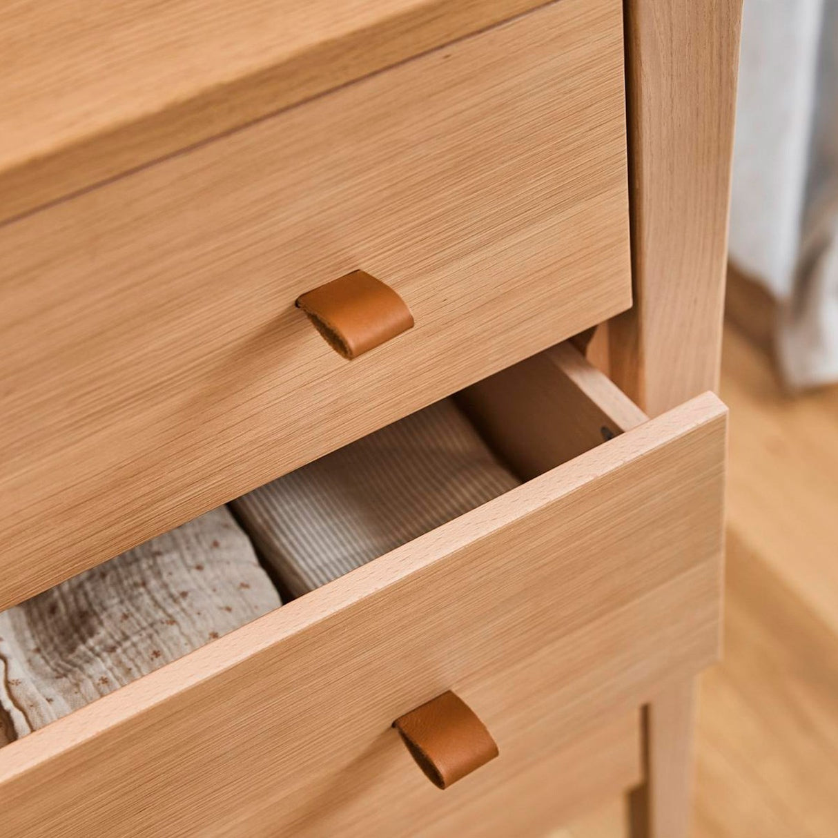 Leander Linea™ Kommode Eg