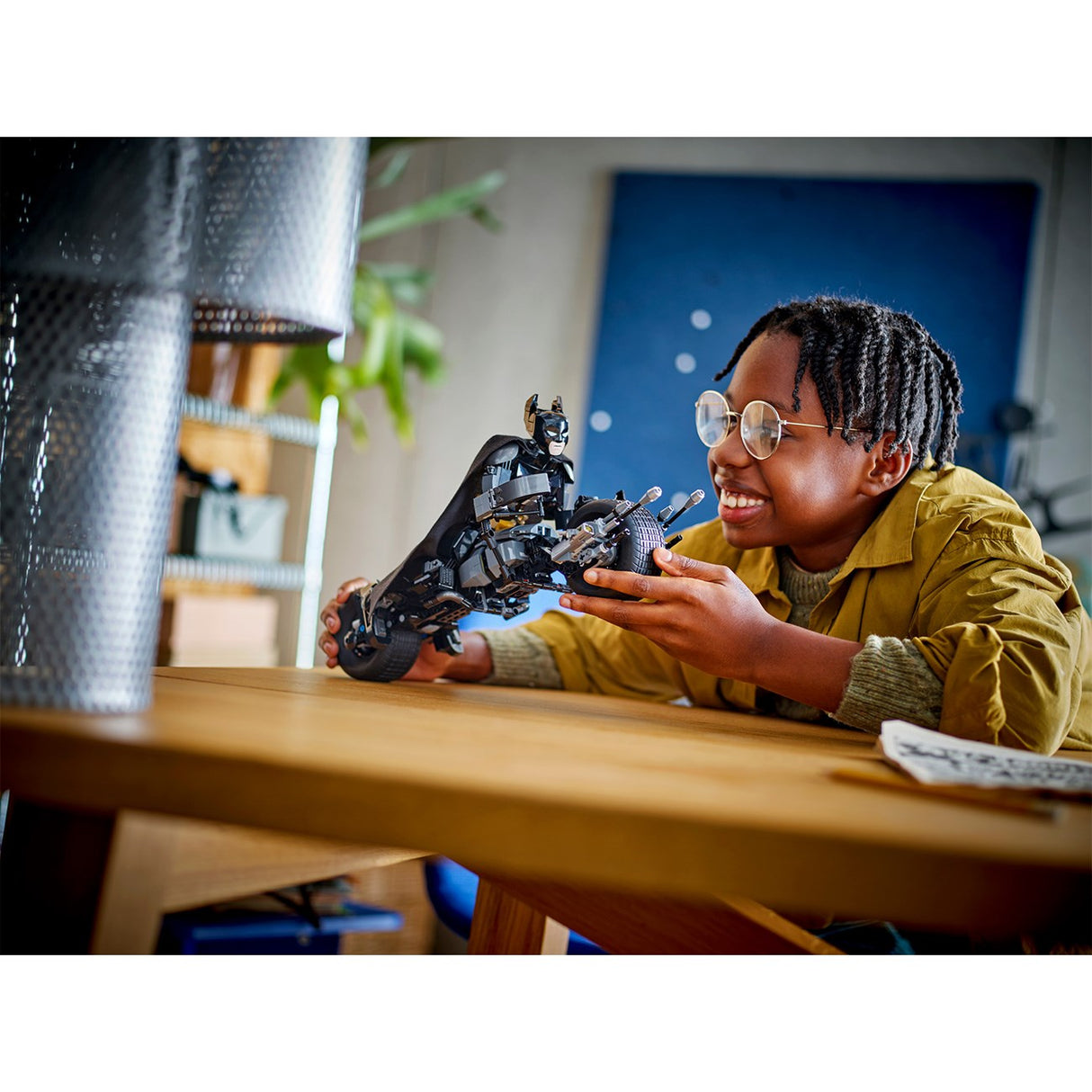 LEGO® Marvel Byg selv-figur af Batman™ og Batpod-motorcyklen