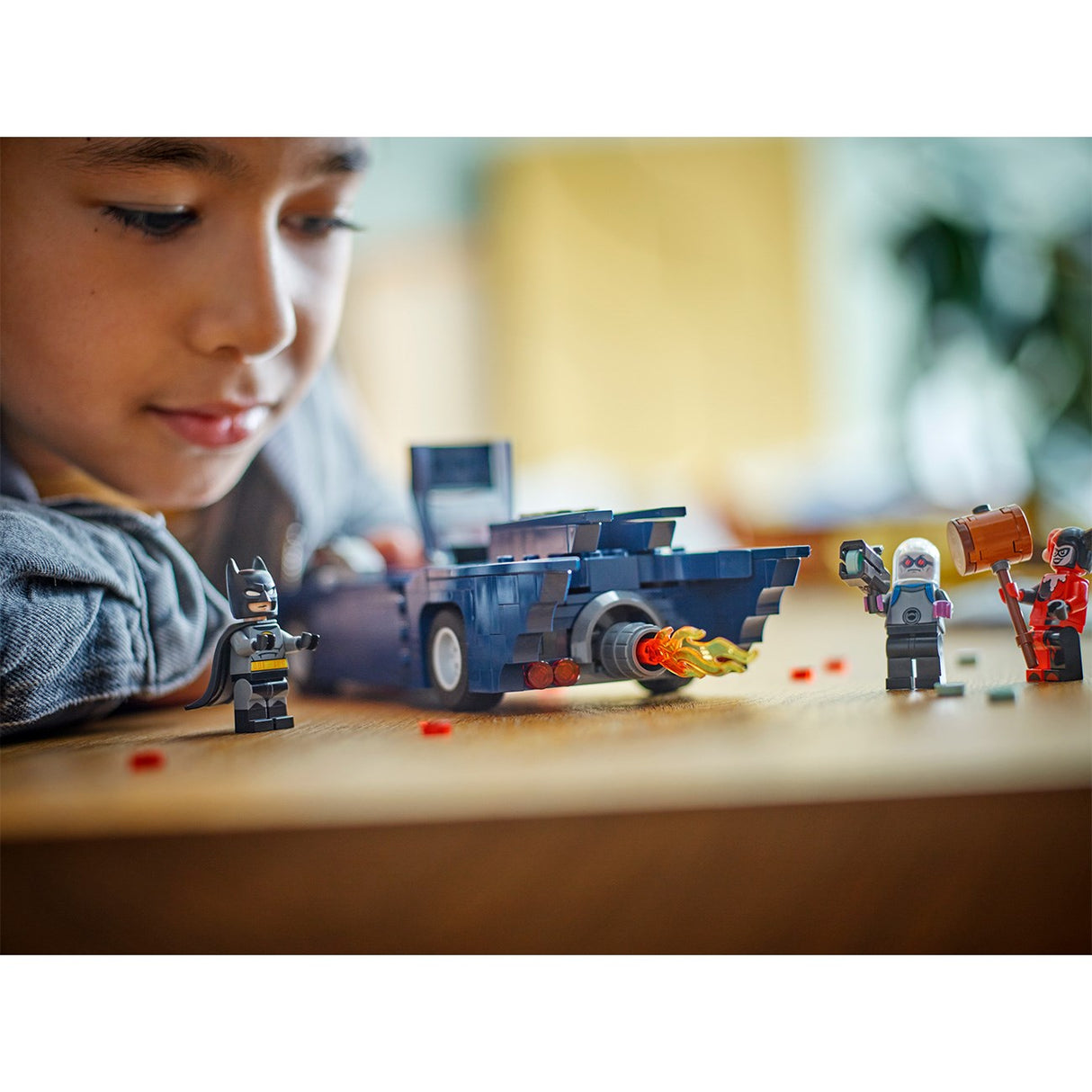 LEGO® Marvel Batman™ og Batmobile™ mod Harley Quinn™ og Mr. Freeze™