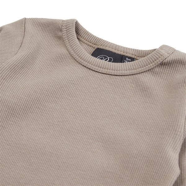 Sofie Schnoor Warm Grey Body