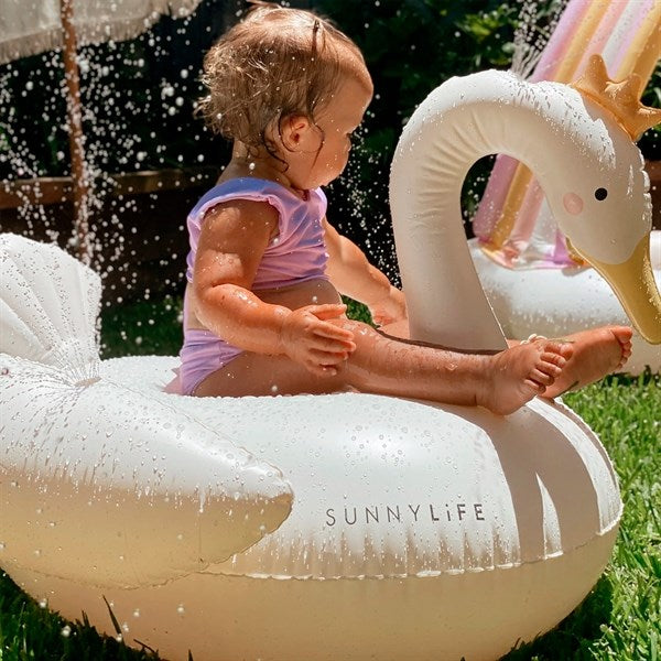 SunnyLife Oppustelig Sprinkler Princess Swan Multi 2