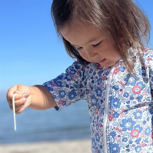 Petit Crabe Betsy B Natsu Heldragt Liberty© fabric