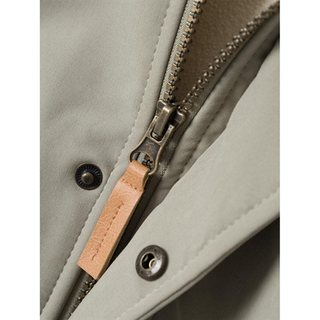 Lil'Atelier Dried Sage Laalfa Softshell Jakke Solid