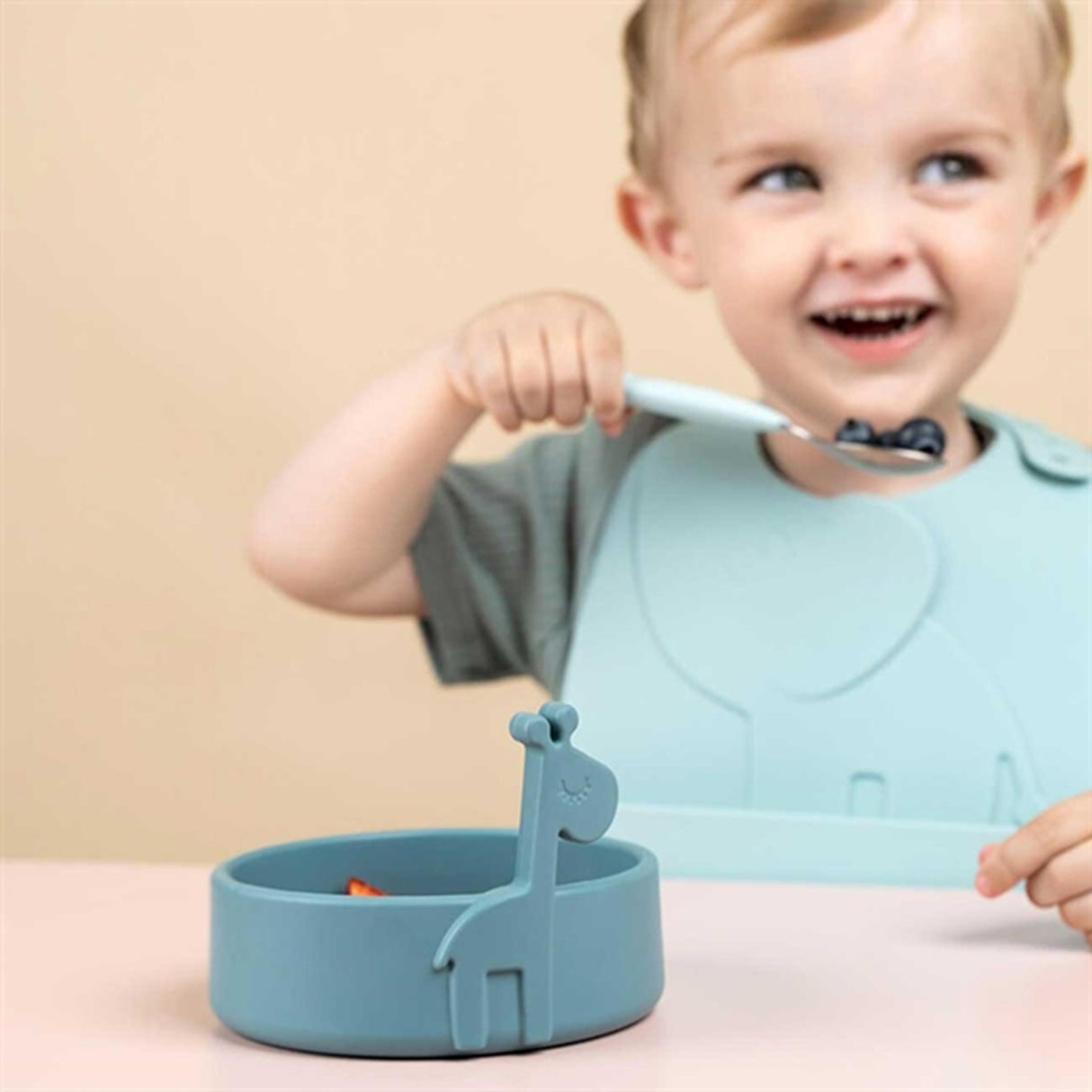 Done by Deer Peekaboo Første Måltidssæt Deer Friends Blue