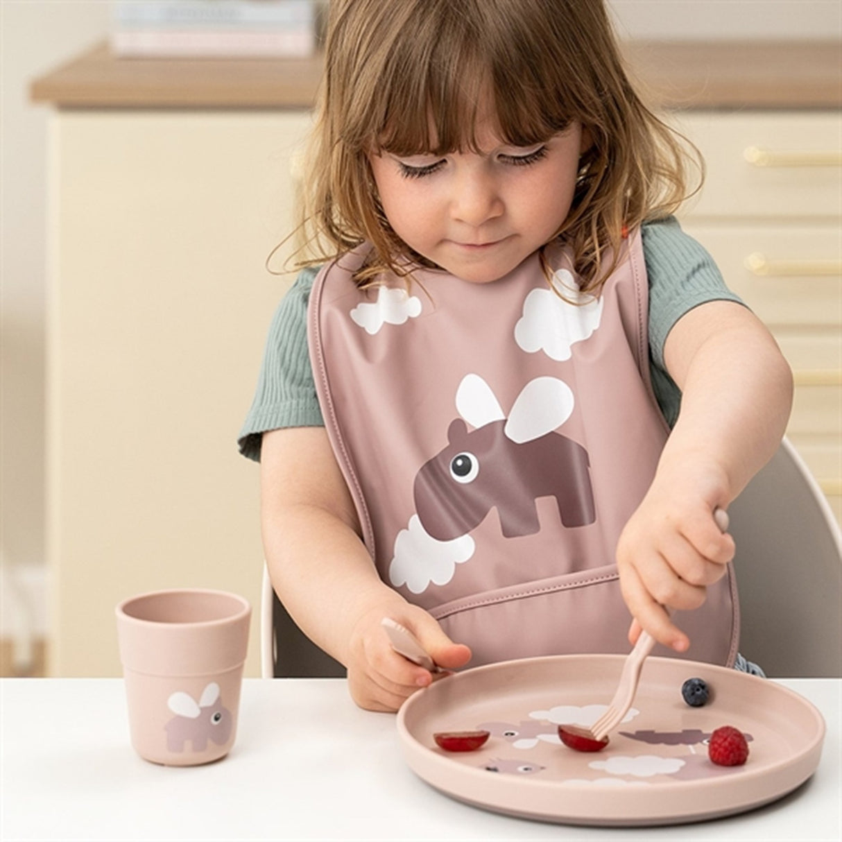 Done by Deer Foodie Tallerken Happy Clouds Powder