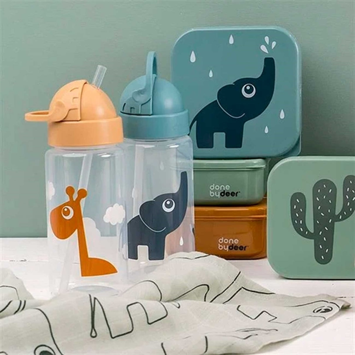 Done by Deer Drikkedunk Elphee Blue