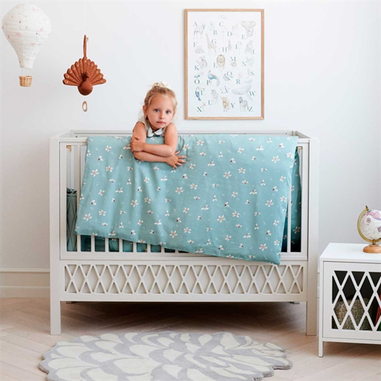 Cam Cam Copenhagen Harlequin Sengebord White